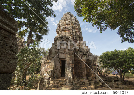 CAMBODIA BATTAMBANG WAT BANAN TEMPLE 60660123