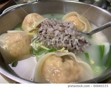 Manduguk Manduguk 60660155