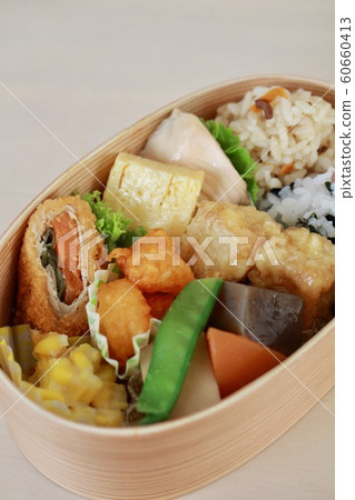 Two types of rice in a bento box Two types of rice in a bento box 60660413