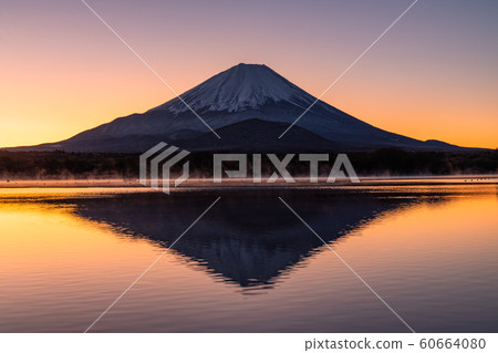 <Yamanashi Prefecture> Visiting Mt. Fuji and Lake Shoji <Yamanashi Prefecture> Visiting Mt. Fuji and Lake Shoji 60664080