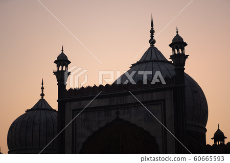 Silhouette of Jama Masjid in Old Delhi, India 60665593