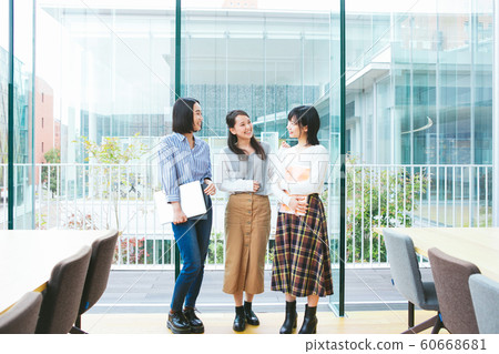 Female college group shooting cooperation "Kinki University" Female college group shooting cooperation "Kinki University" 60668681