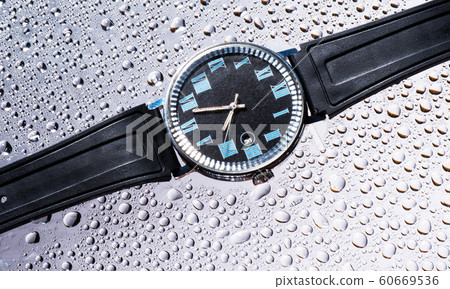 Men's watches black wet glass 60669536