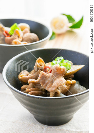 味pork切碎的煮熟的豬肉 味pork切碎的煮熟的豬肉 60670015