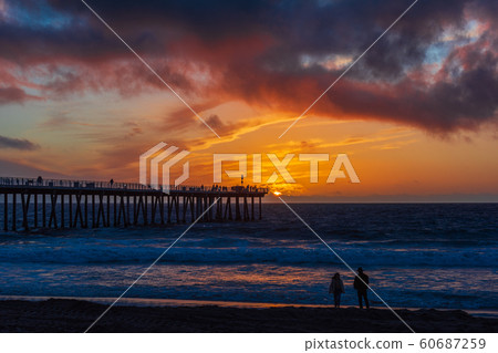 Sunset at Hermosa Beach LA, California, USA 60687259