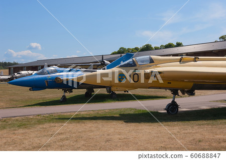瑞典空軍博物館Saab Draken 60688847