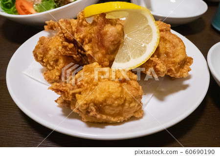 Hokkaido's famous Zangi (fried chicken): a juicy chicken dish. Hokkaido's famous Zangi (fried chicken): a juicy chicken dish. 60690190