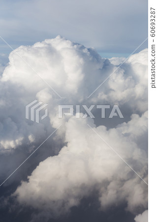 Above the clouds Above the clouds 60693287