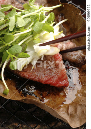 烤牛肉烤牛肉飛ida牛肉 烤牛肉烤牛肉飛ida牛肉 60696621