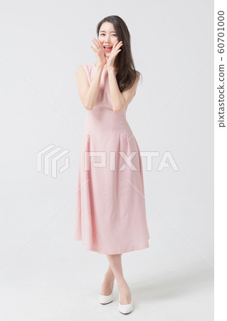 Happy single woman life, an attractive smiling woman holding shopping bags 278 Happy single woman life, an attractive smiling woman holding shopping bags 278 60701000