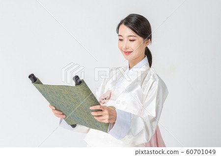 Happy single woman life, an attractive smiling woman holding shopping bags 240 Happy single woman life, an attractive smiling woman holding shopping bags 240 60701049