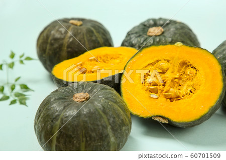 Autumn harvest time, fresh pumpkin and chestnut 169 60701509