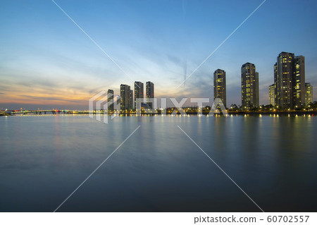 京畿道始興市漢南橋 60702557