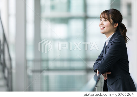 Business woman 60705264