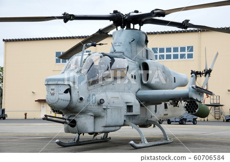 AH-1Z Viper 60706584