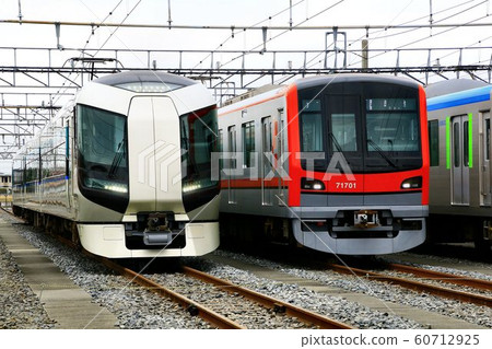 新通勤火車“ Liberty TH班輪” 60712925