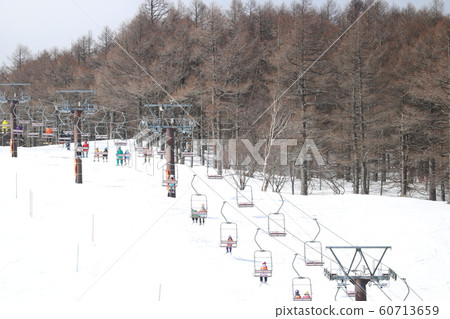 Ski lift Yukiyama 60713659