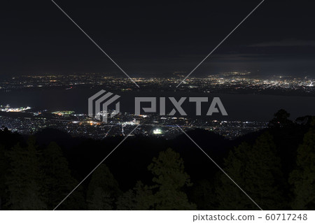 The night view of Lake Biwa from the Hieizan Enryakuji Temple The night view of Lake Biwa from the Hieizan Enryakuji Temple 60717248