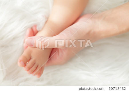 寶寶的腳 寶寶的腳 60718482