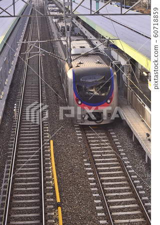 Meeting and leaving, trains leaving many stories and stories, parallel lines that never meet, 60718859