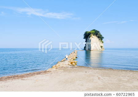 見附島 60722965