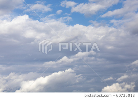 冬天的天空 60723018