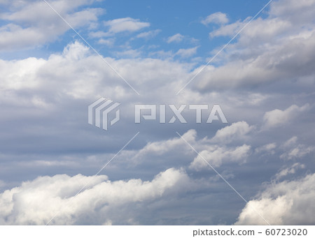 冬天的天空 60723020