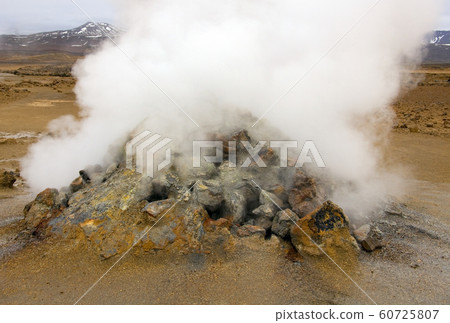 Volcanic steam vent - Namaskard Geo Thermal area - Iceland Volcanic steam vent - Namaskard Geo Thermal area - Iceland 60725807