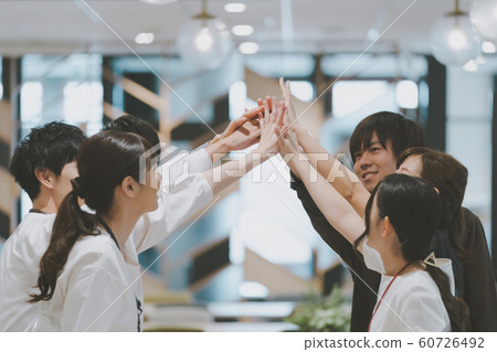 One team 60726492