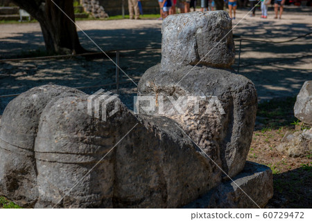 Mayan ruins Chichen Itza Mayan ruins Chichen Itza 60729472