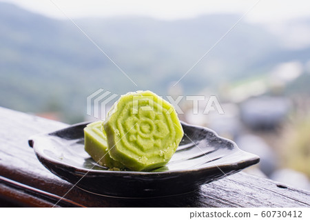 綠豆糕 茶點 糕點 茶樓 台灣 中秋節 Chinese Mung bean cake お菓子 60730412