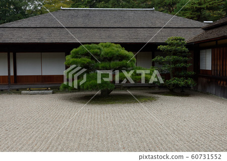 栗林公園裡的庭園 栗林公園裡的庭園 60731552