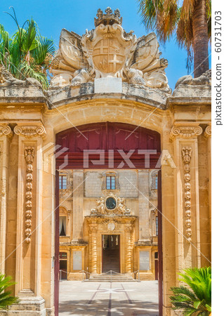 The entrance arch leading to the forecourt. 60731703