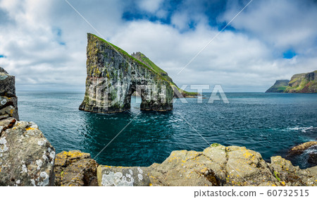 Amazing gigapan panorama of Drangarnir Faroe Islands 60732515