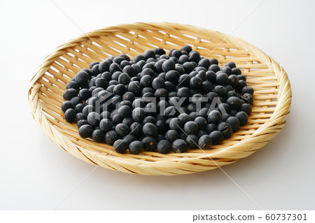Black soybean 60737301