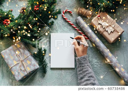 hand writes plans for the year 60738486