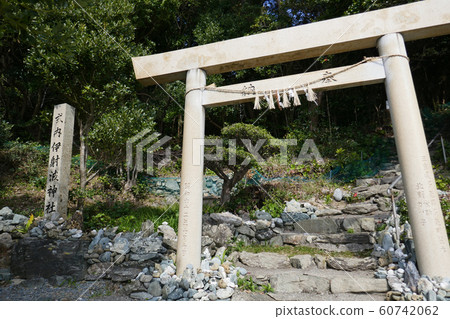 Inami Shrine Torii 60742062