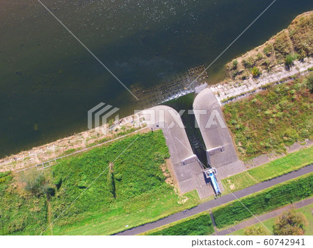 Tamagawa's "Futomon" ~ Aerial photograph with drone (5-chome Nishikicho, Tachikawa-shi, Tokyo) 60742941
