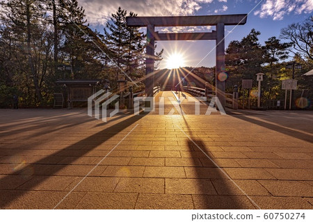 Ise Shrine Raikou Ise Shrine Raikou 60750274