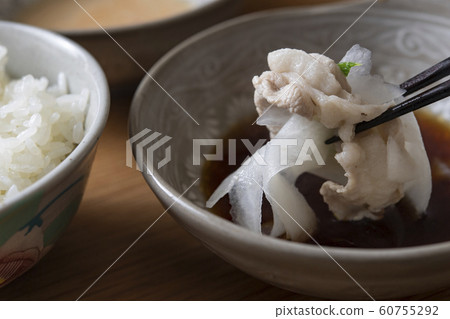 豬肉和蘿蔔片鍋（橙子） 60755292