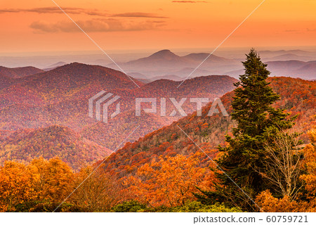 Brasstown Bald, Georgia, USA view of Blue Ridge 60759721