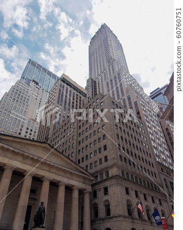 New York Wall Street Federal Hall & 40 Wall Street 60760751