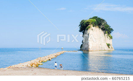 見附島 60765215