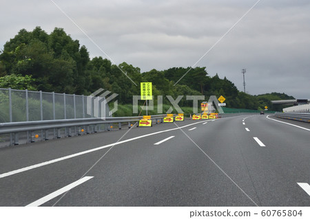 Landscape of Tomei Expressway Landscape of Tomei Expressway 60765804