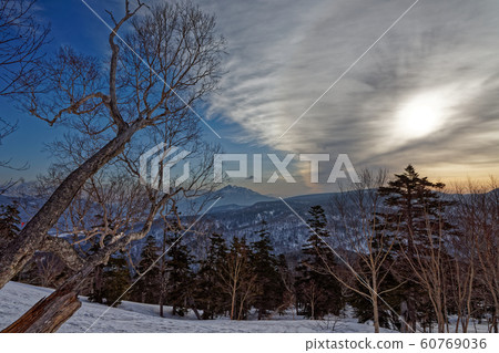從鳩町Pass口到澀but山的Hiuchigatake 60769036
