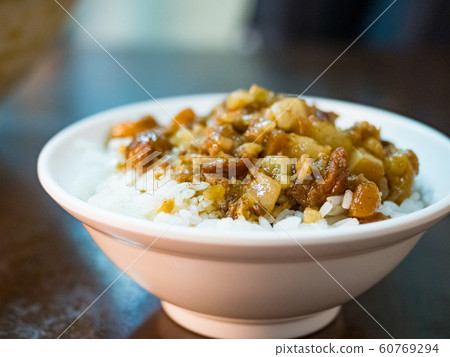 braised pork rice 60769294