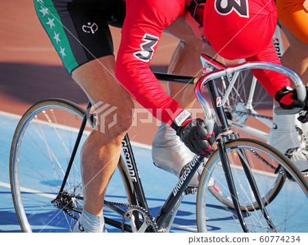 騎自行車 騎自行車 60774234