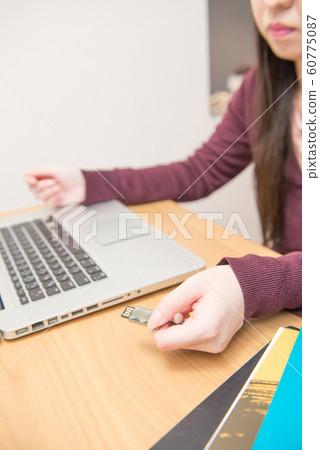 PC USB存儲器SSD備份女性辦公室筆記本電腦PC筆記本電腦數據 60775087