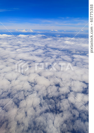 Cloud seen from an airplane 60775388