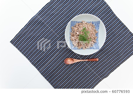 小米蕎麥麵煮蕎麥麵 小米蕎麥麵煮蕎麥麵 60776593